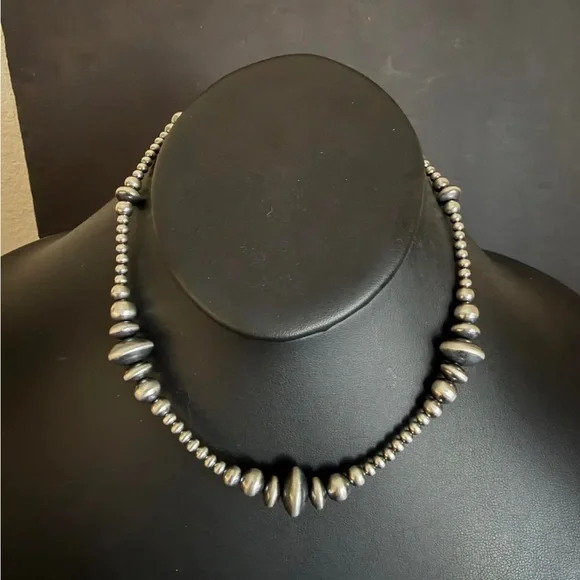 Sterling silver multi graduated bead necklace 16 inch